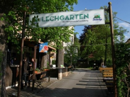 照片: Lechgarten - Der Biergarten in Landsberg.